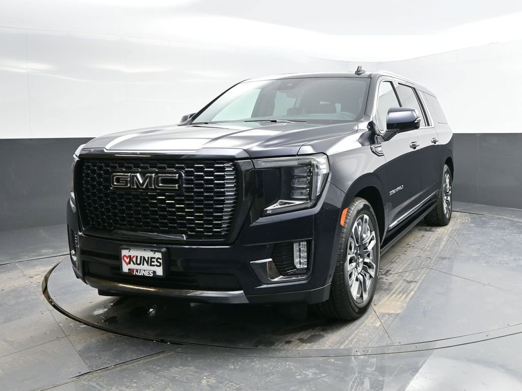 Used 2023 GMC Yukon XL Denali Ultimate SUV