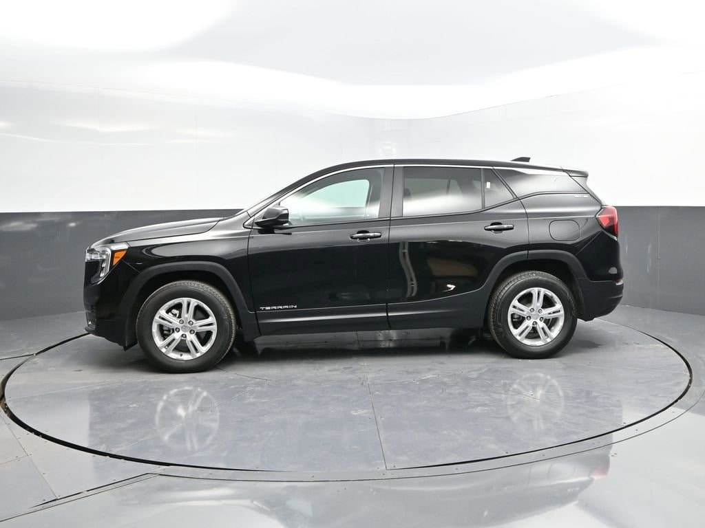 Used 2024 GMC Terrain SLE SUV