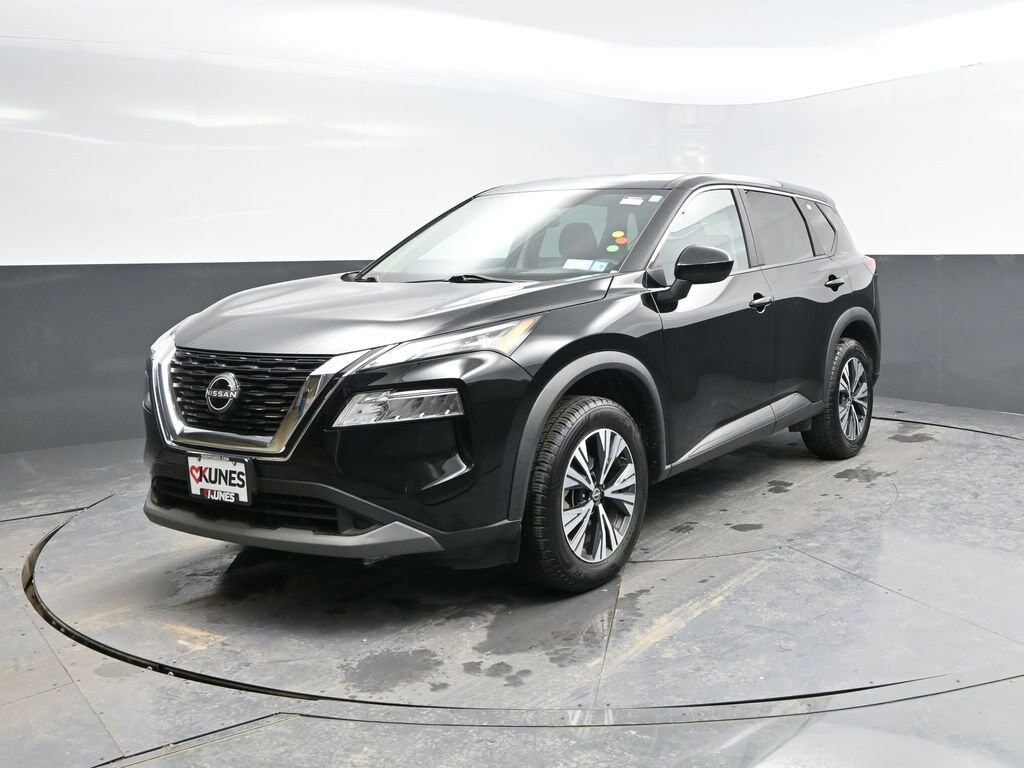 Used 2023 Nissan Rogue SV