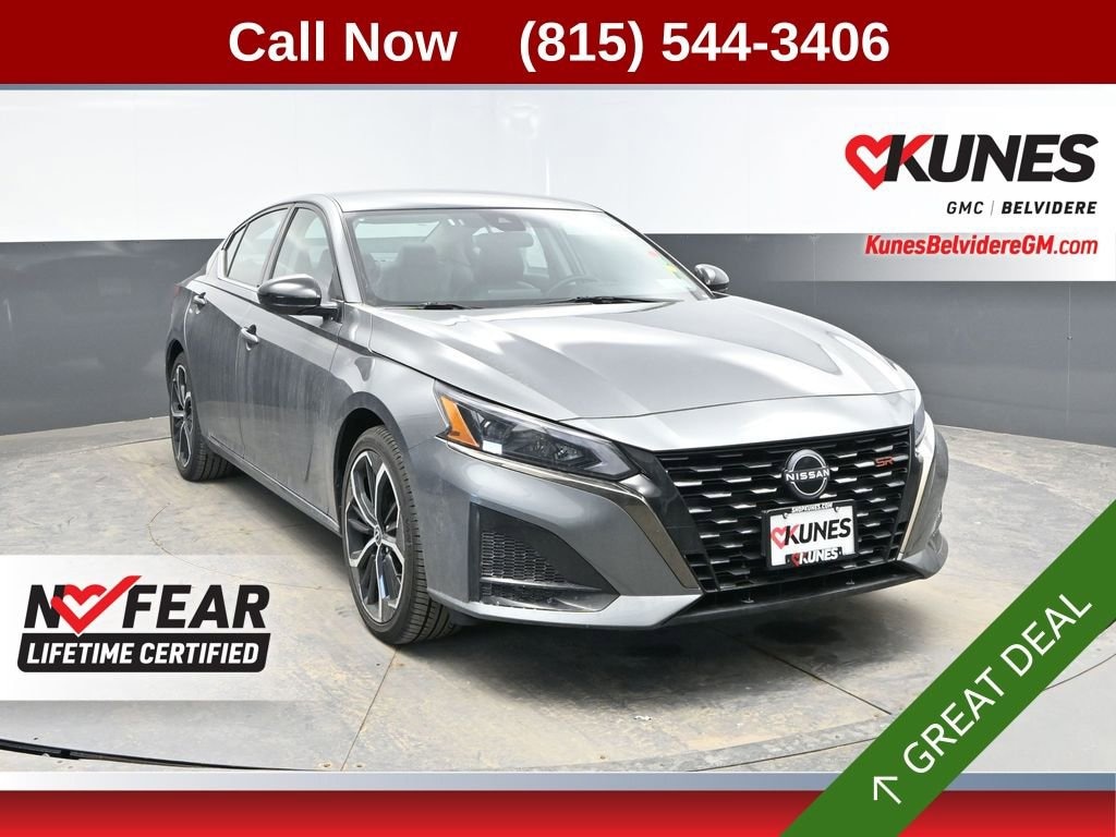 Used 2025 Nissan Altima SR