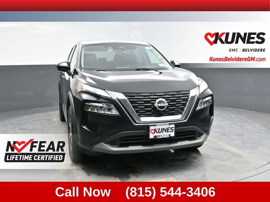 Used 2023 Nissan Rogue SV