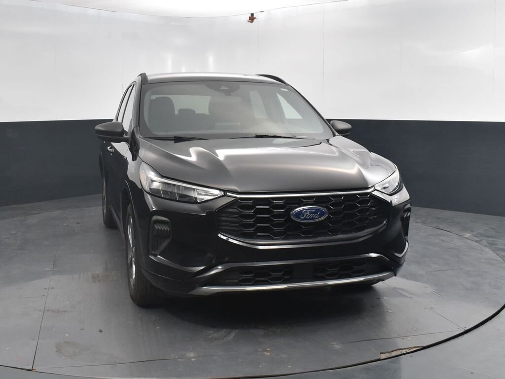 Used 2024 Ford Escape ST-Line