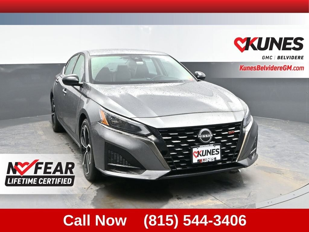 Used 2023 Nissan Altima 2.5 SR