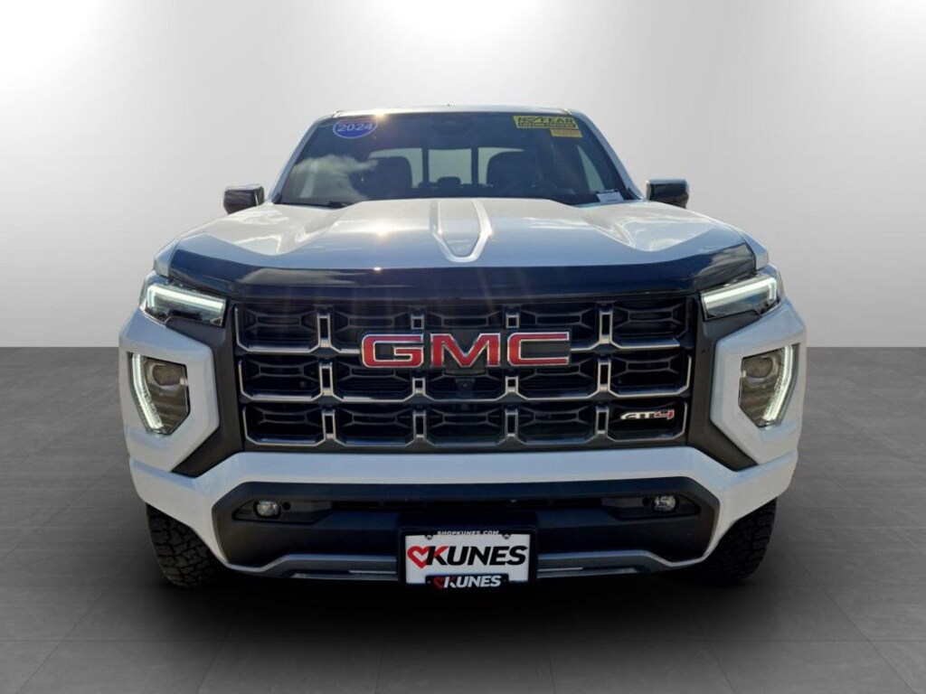 Used 2024 GMC Canyon AT4 Truck