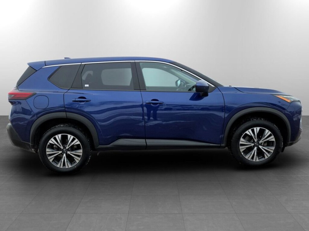 Used 2023 Nissan Rogue SV