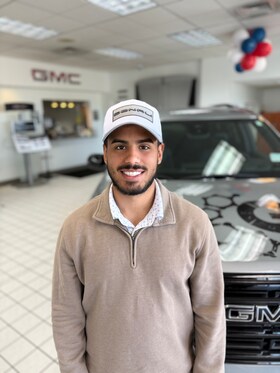 Staff member Diego Zambrano from ID_720b22