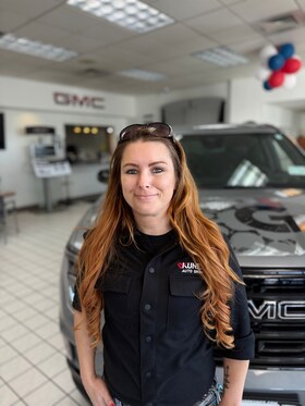 Staff member Lillian Fay-Dillingham from ID_d0e3c8
