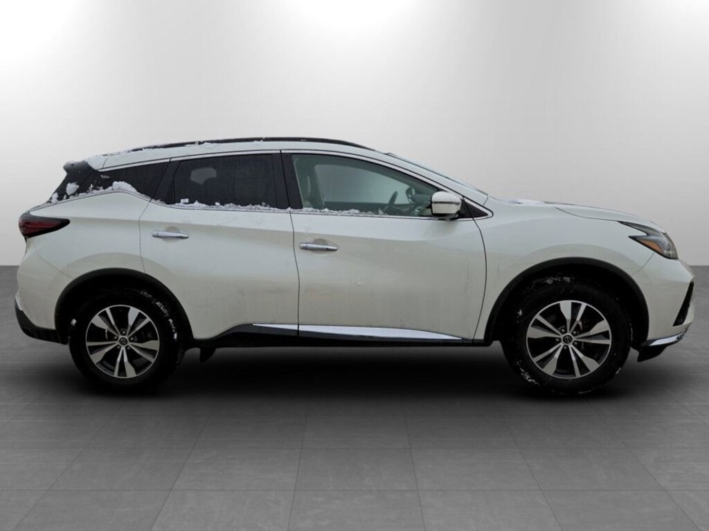 Used 2023 Nissan Murano SV