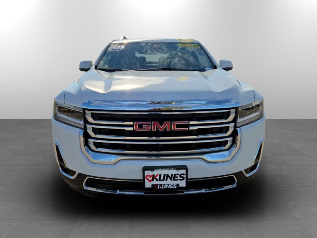 Used 2023 GMC Acadia SLT SUV