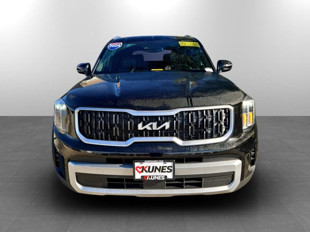 Used 2024 Kia Telluride EX