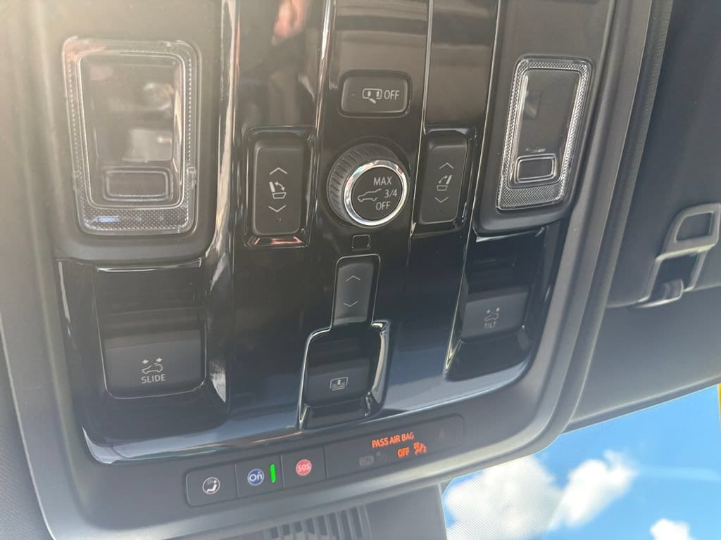 2026 GMC Yukon XL Denali Ultimate - Photo 26