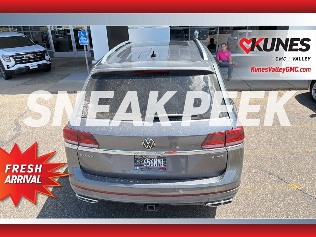 Used 2023 Volkswagen Atlas 3.6L V6 SEL Premium R-Line
