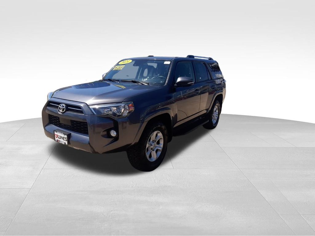 2020 Toyota 4Runner SR5 Premium photo 2