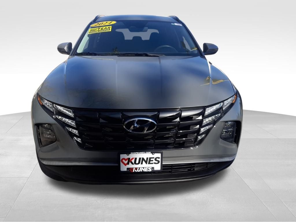 2024 Hyundai Tucson SEL photo 2