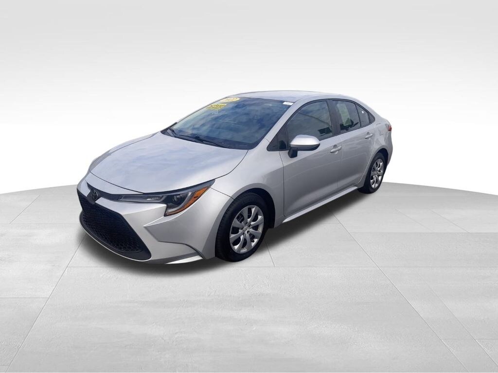 Used 2022 Toyota Corolla LE Sedan