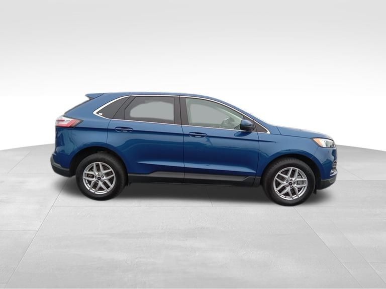 2024 Ford Edge SEL photo 3