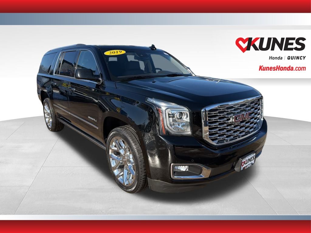 2019 GMC Yukon XL Denali's photo