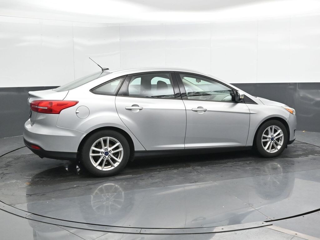 Used 2016 Ford Focus SE Sedan