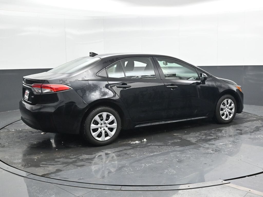 Used 2024 Toyota Corolla LE Sedan