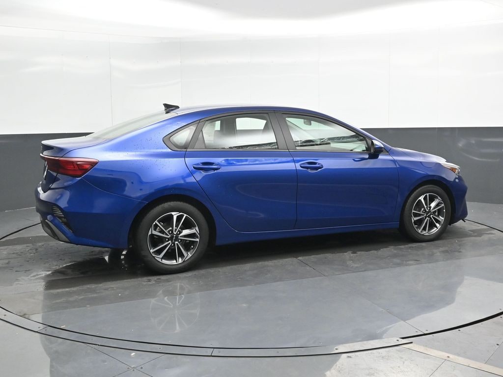 Used 2024 Kia Forte LXS Sedan