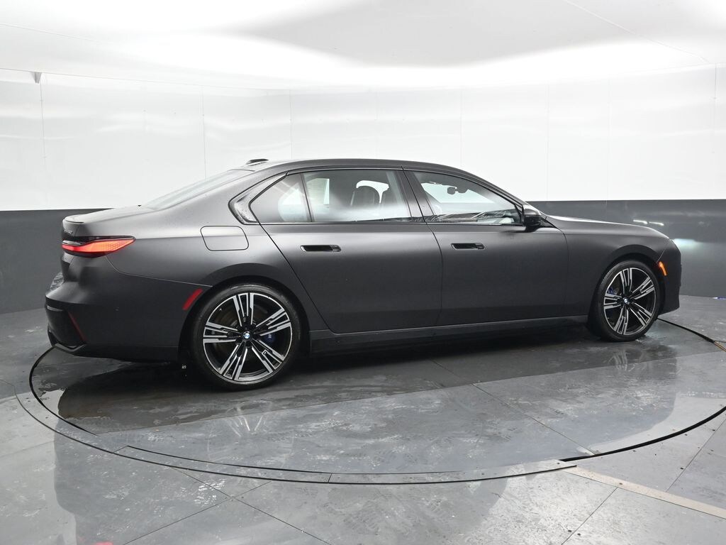 Used 2023 BMW i7 xDrive60 Sedan