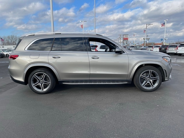 Used 2023 Mercedes-Benz GLS GLS450 with VIN 4JGFF5KEXPA946685 for sale in Sycamore, IL