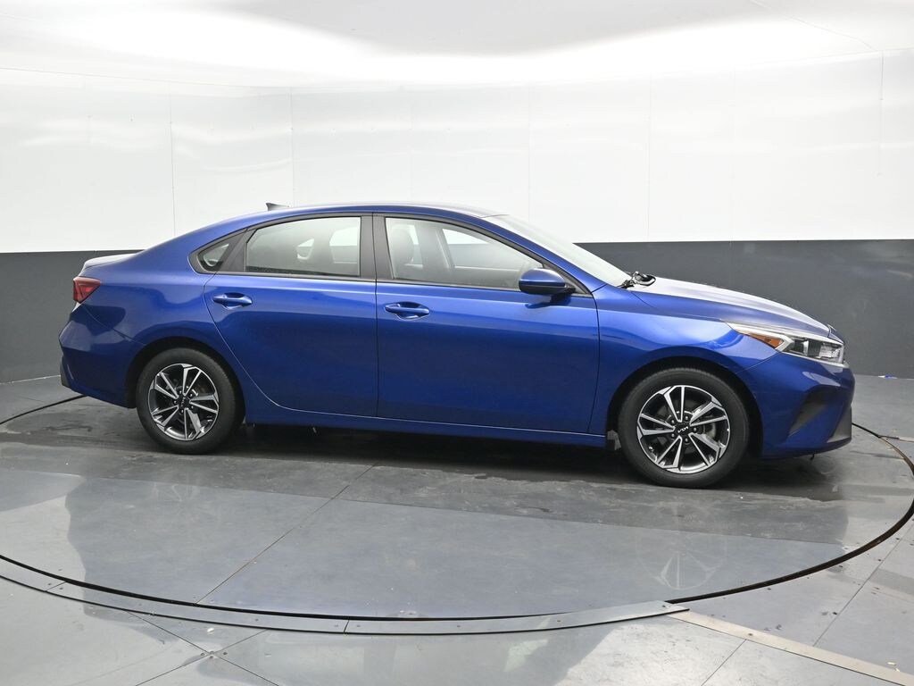 Used 2024 Kia Forte LXS Sedan