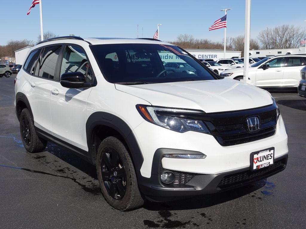 Certified 2022 Honda Pilot TrailSport with VIN 5FNYF6H88NB043704 for sale in Sycamore, IL