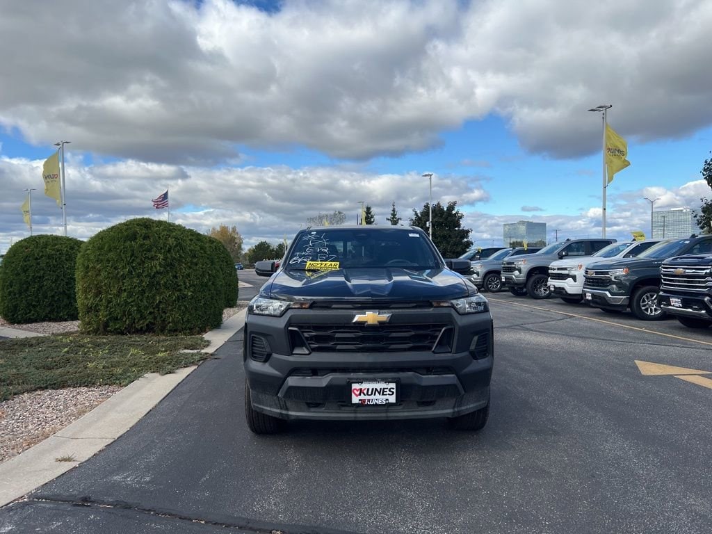 New 2025 Chevrolet Colorado WT/LT Truck