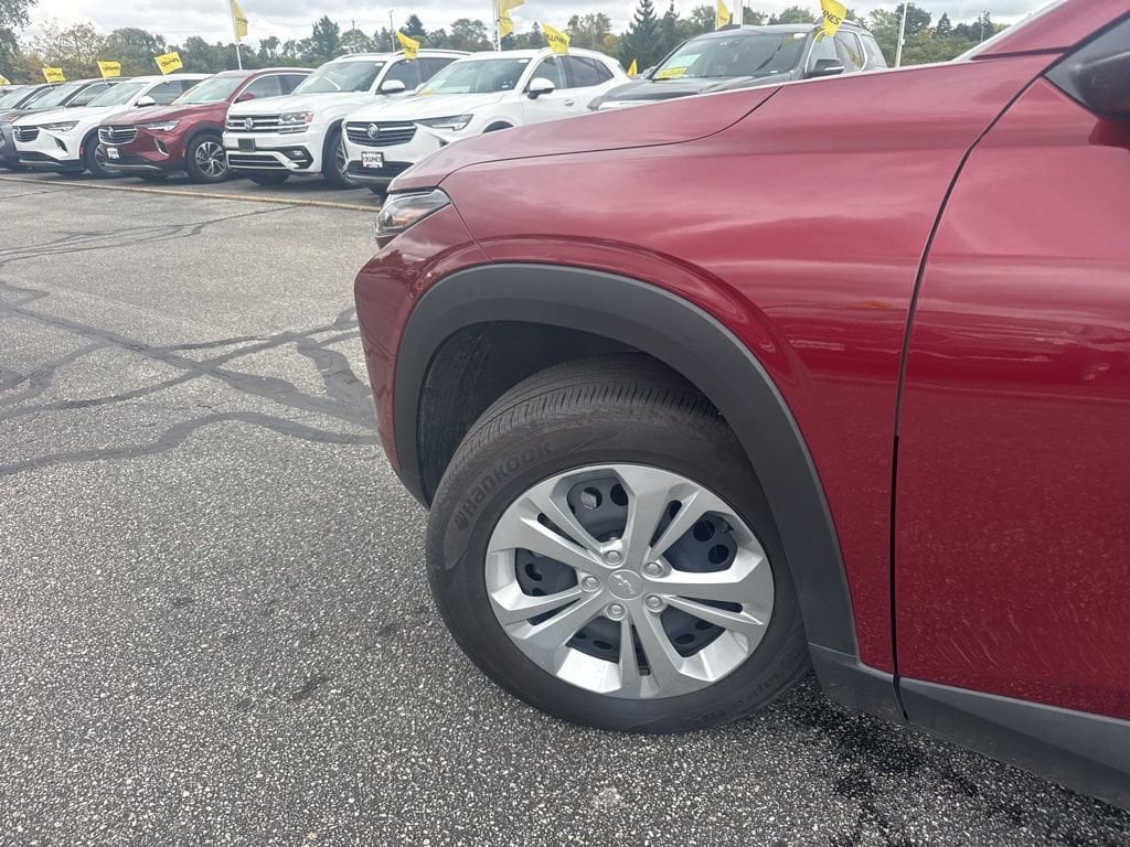 Used 2025 Chevrolet Trax LS SUV