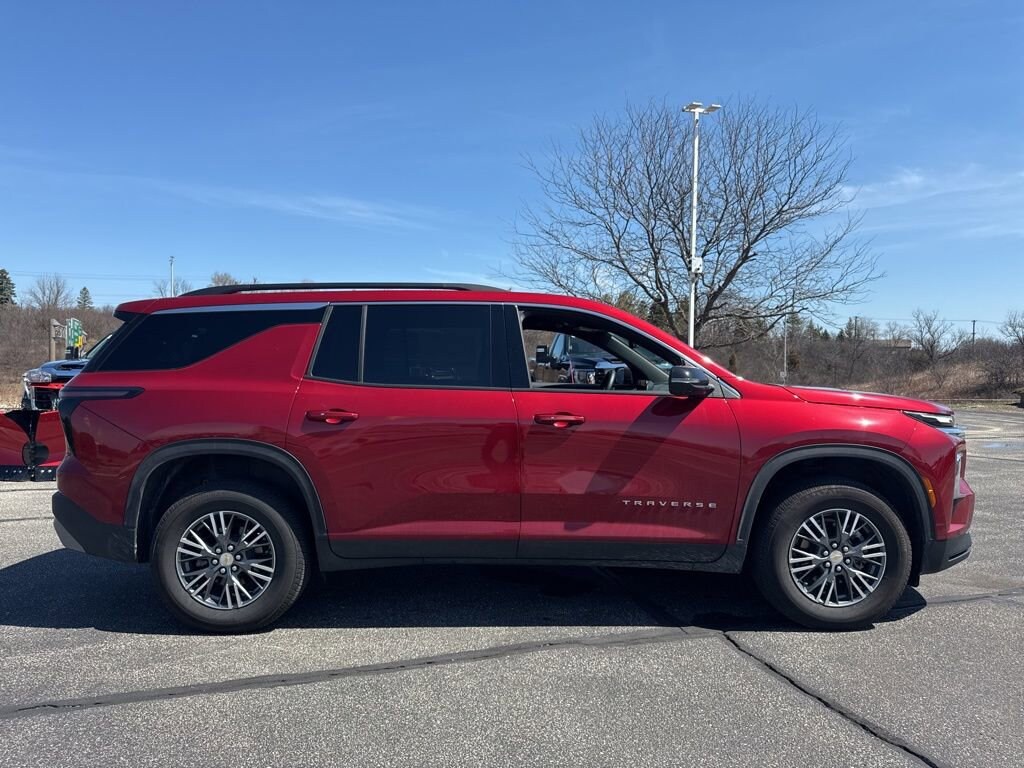 New 2026 Chevrolet Traverse LT SUV