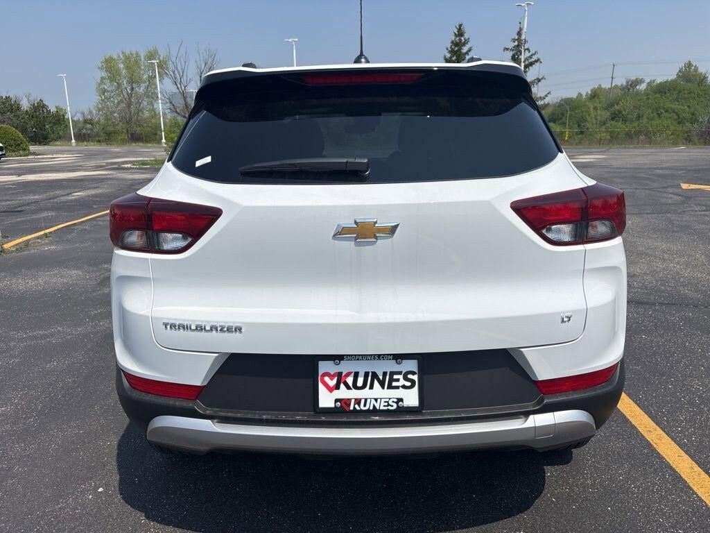 New 2025 Chevrolet Trailblazer LT SUV