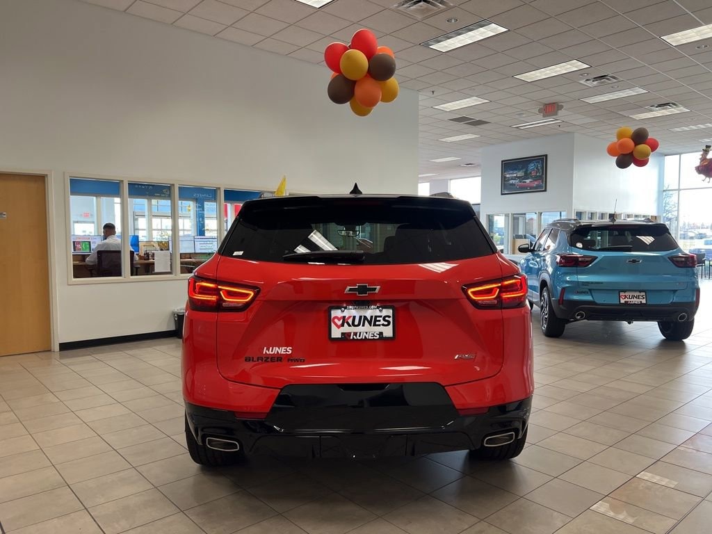 New 2025 Chevrolet Blazer RS SUV