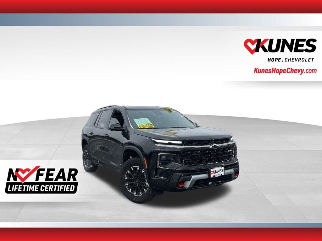 Used 2025 Chevrolet Traverse Z71 SUV