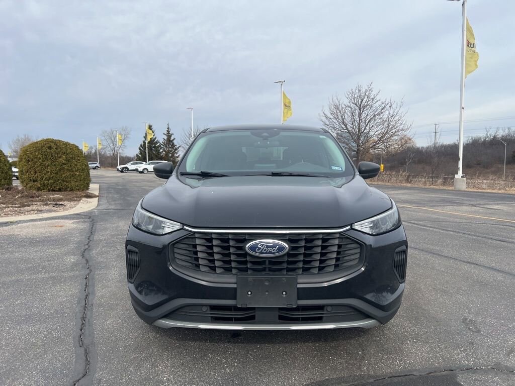 Used 2023 Ford Escape Active