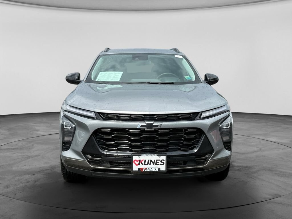 Used 2024 Chevrolet Trax Activ SUV