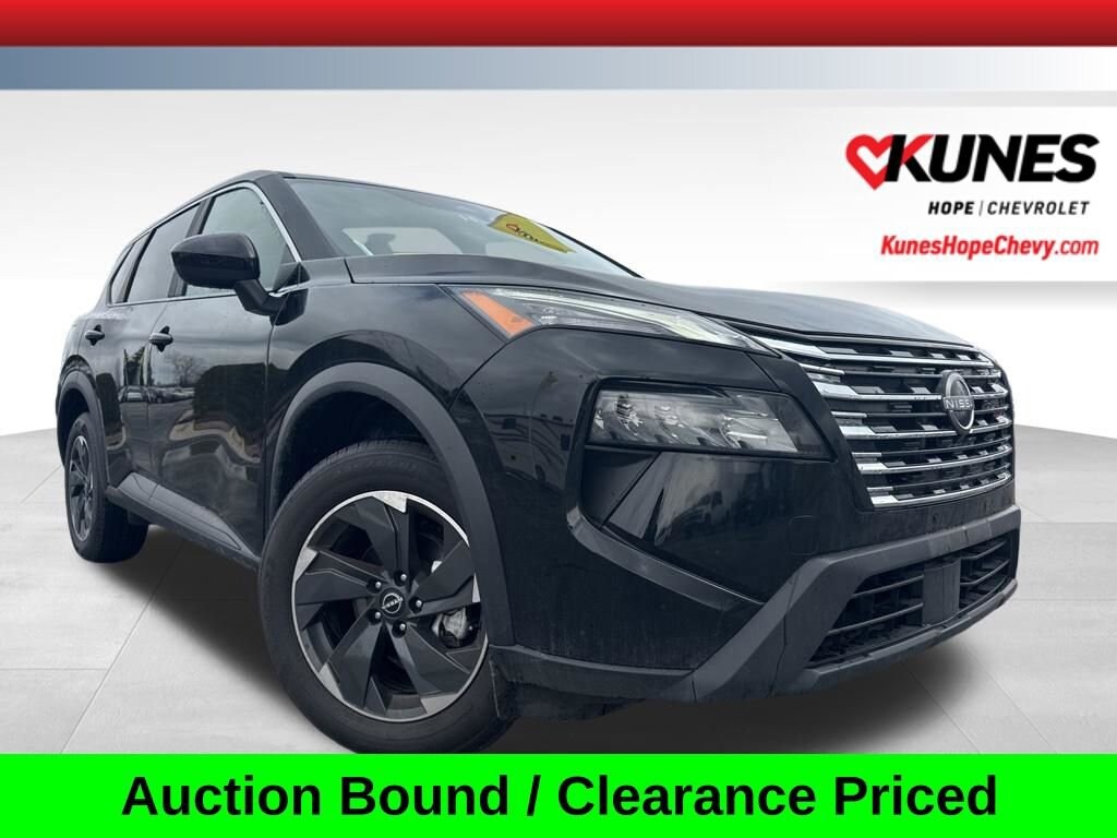 Used 2025 Nissan Rogue SV