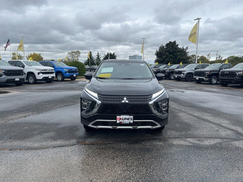 Used 2023 Mitsubishi Eclipse Cross SE