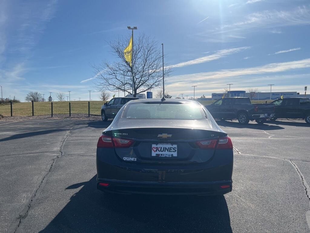 Used 2023 Chevrolet Malibu LT Car