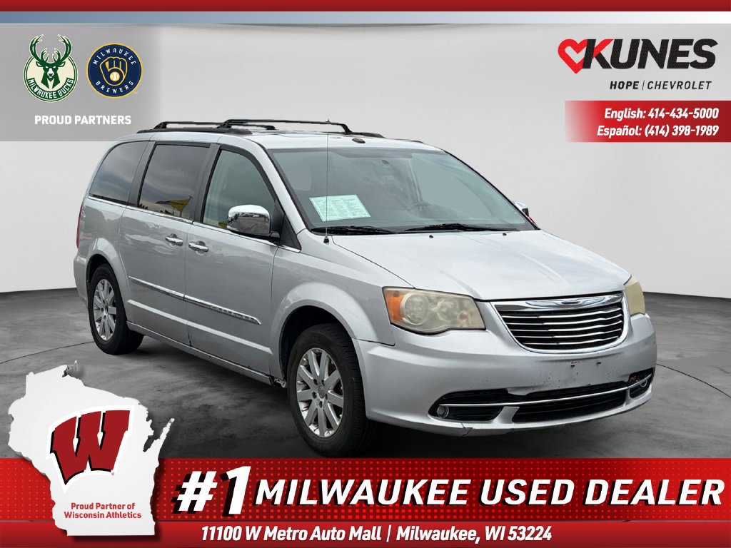 2011 Chrysler Town & Country