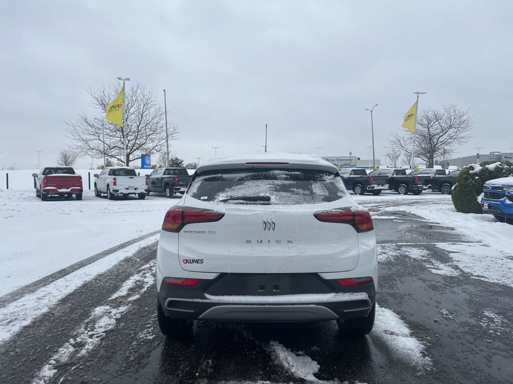 Used 2025 Buick Encore GX Preferred SUV