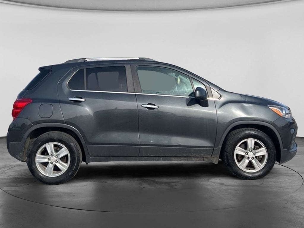 Used 2018 Chevrolet Trax LT SUV