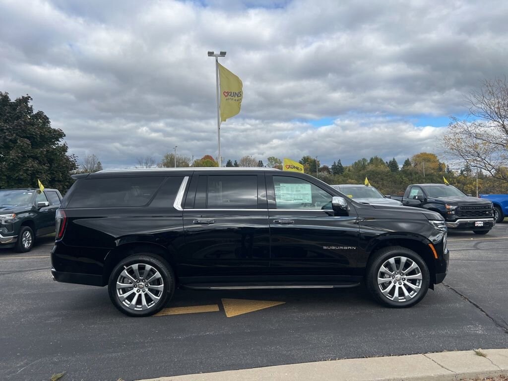 New 2025 Chevrolet Suburban Premier SUV