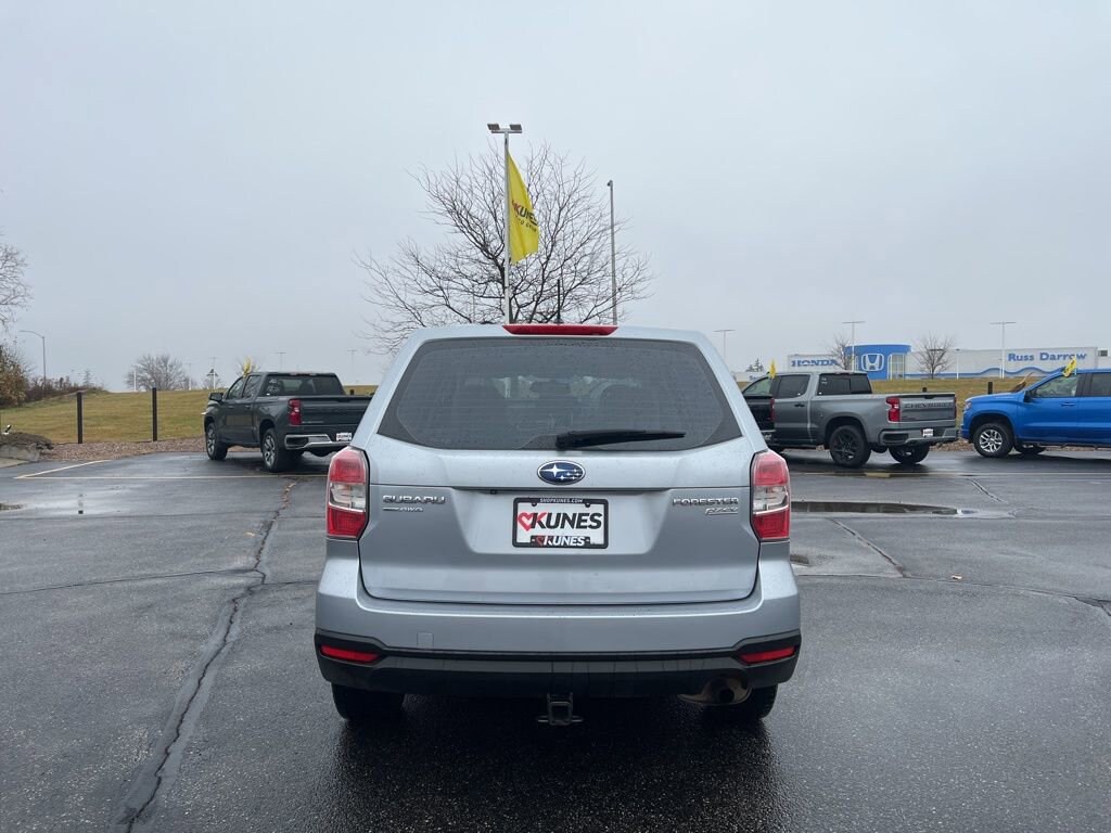 Used 2015 Subaru Forester 2.5i