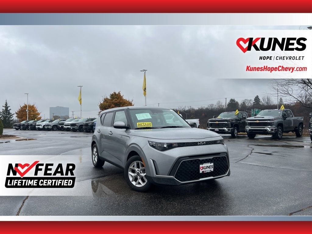 2023 Kia Soul LX