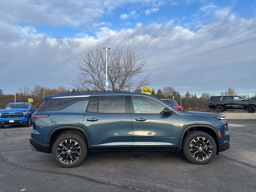 New 2026 Chevrolet Traverse LT SUV