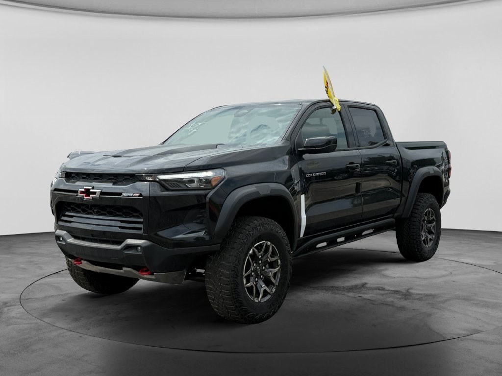 New 2026 Chevrolet Colorado ZR2 Truck
