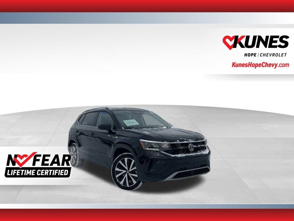 Used 2024 Volkswagen Taos SE