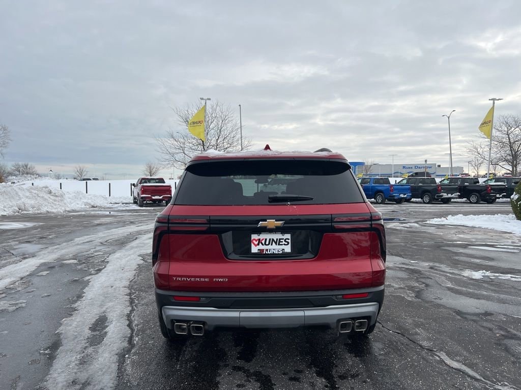 New 2026 Chevrolet Traverse LT SUV