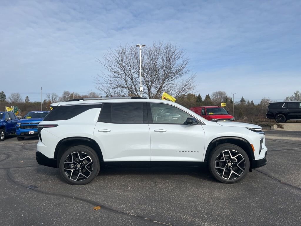 New 2026 Chevrolet Traverse High Country SUV